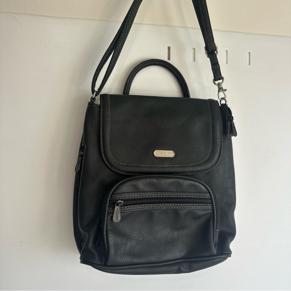 Multi Sac Black Convertible
Backpack Crossbody Bag
Nylon & Vegan Leather
